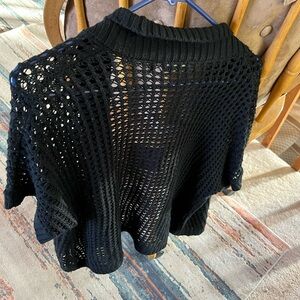 Black sweater, Dex short sleeve